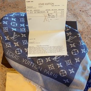 Authentic Louis Vuitton Shawl in Denim color.